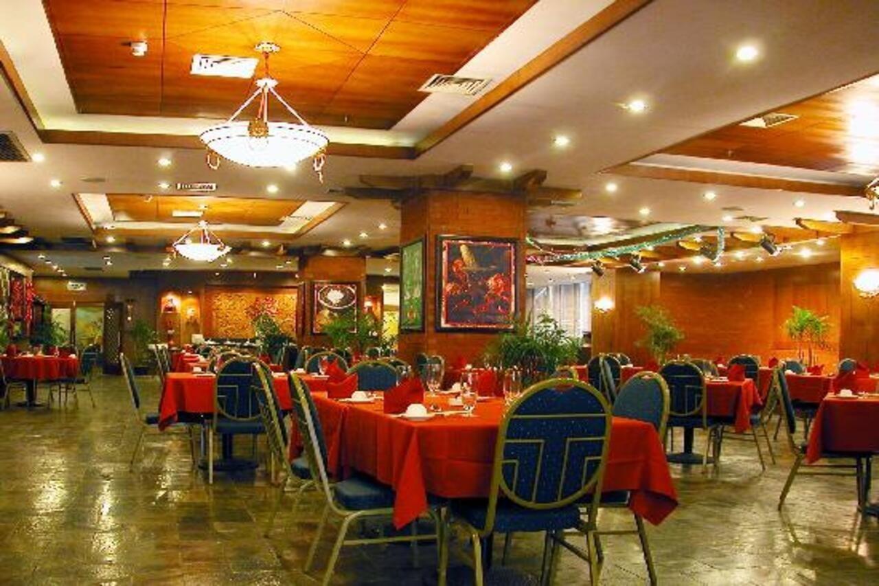 Garden City Hotel Ченду Екстер'єр фото