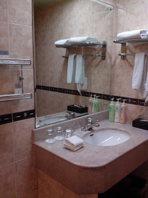 Garden City Hotel Ченду Номер фото